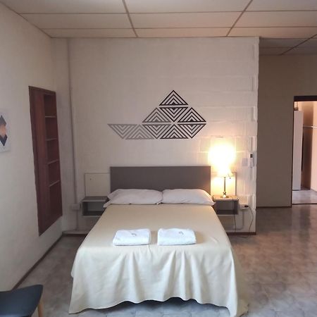 Atenea Departamentos Temporarios Villa María Екстериор снимка